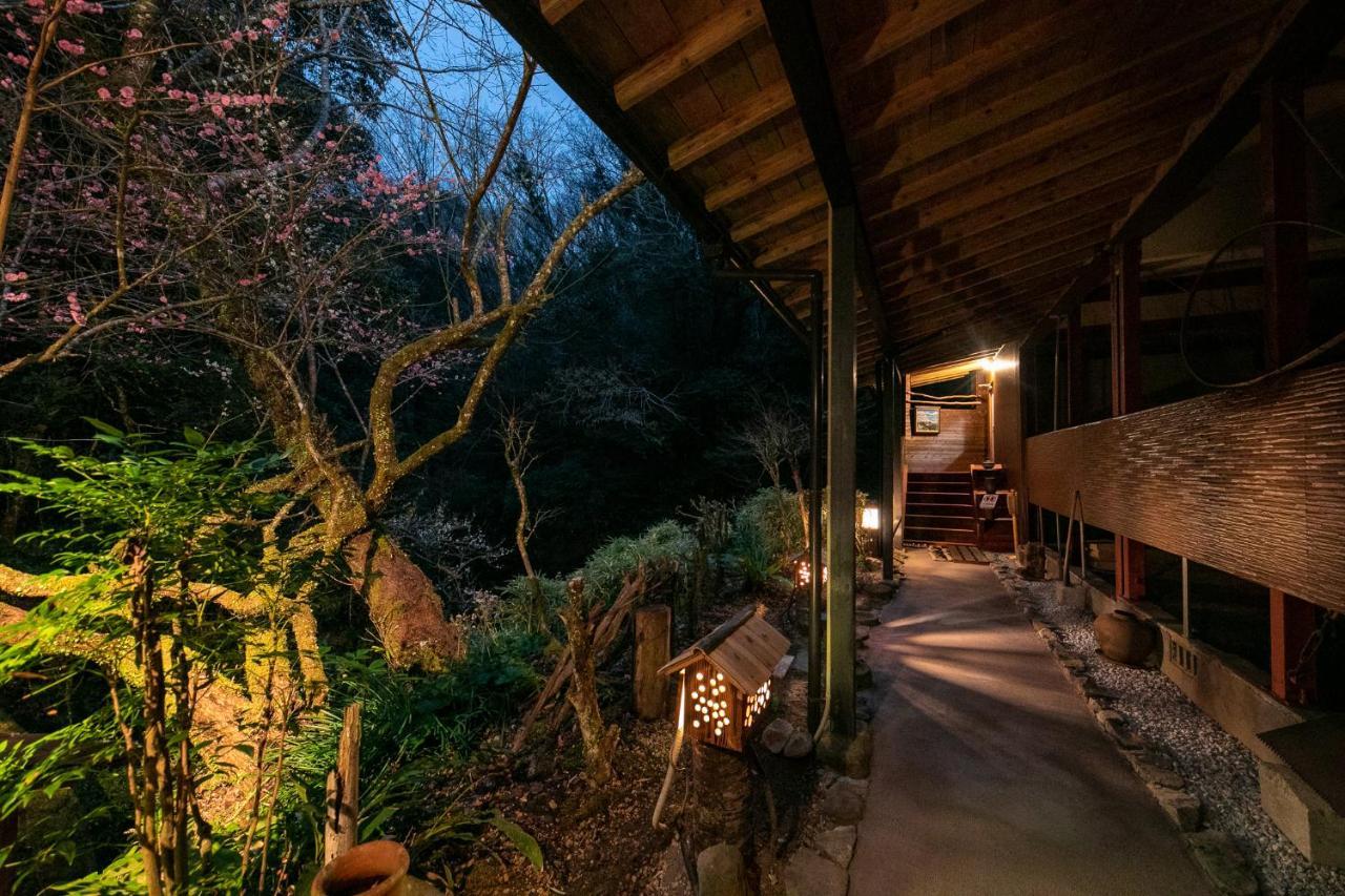 Отель Nagahigawa Миядзаки Экстерьер фото